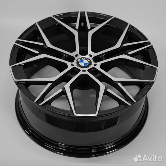 Кованые диски R20 HRE на BMW X4 G02