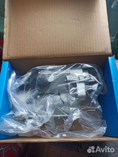 Стартер на крузак 100