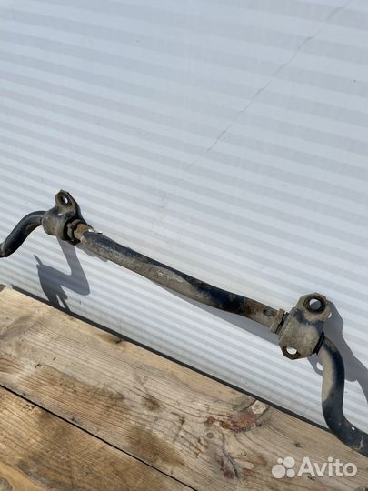 Задний стабилизатор Geely Emgrand x7