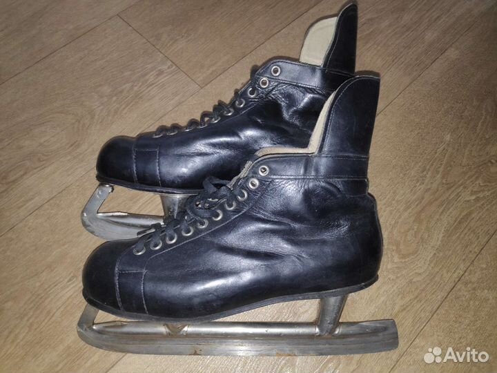 Коньки хоккейные, размер 42, натур. кожа