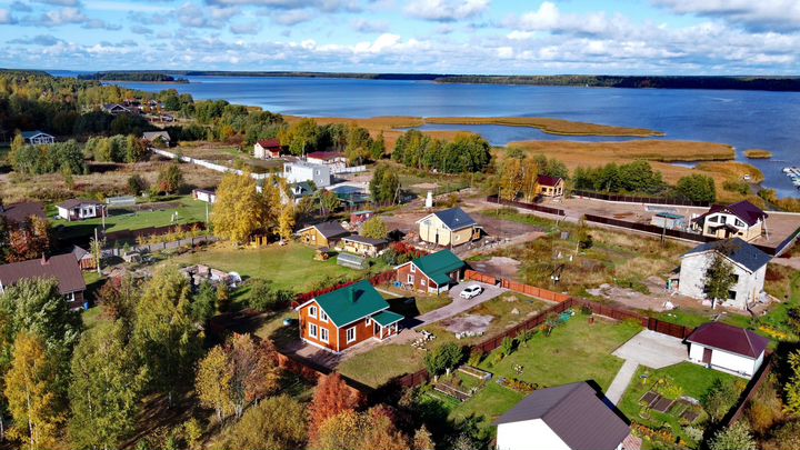 Коттедж 109 м² на участке 15 сот.