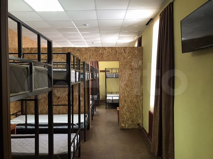 Комната 40 м², 2/2 эт.
