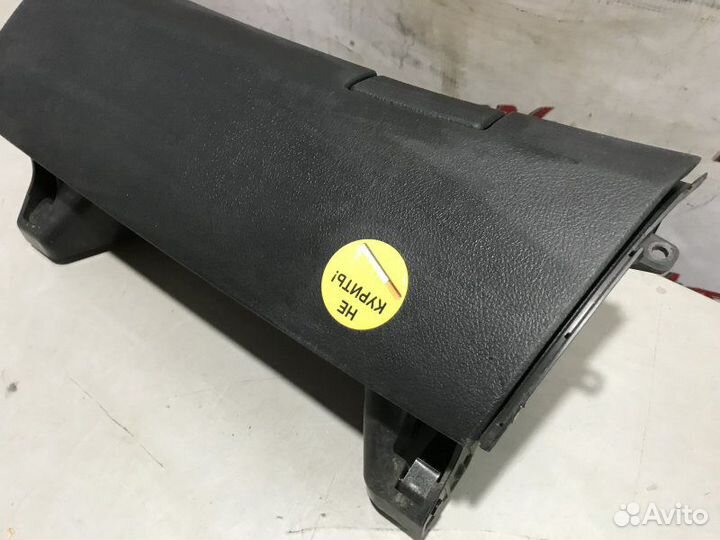 Бардачок Toyota Corolla E140 / E150