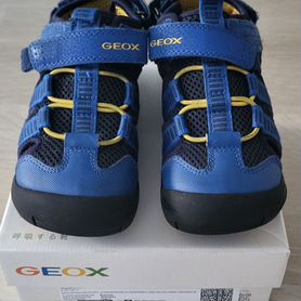 Сандали geox р.30 на мальчика