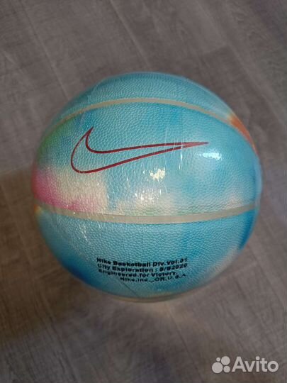 Баскетбольный мяч Nike