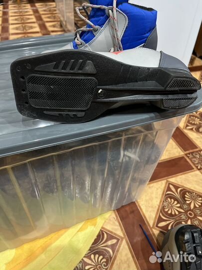 Лыжные ботинки