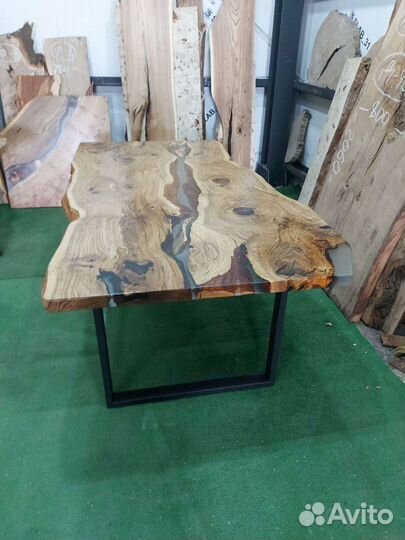 Стол из слэба дуб