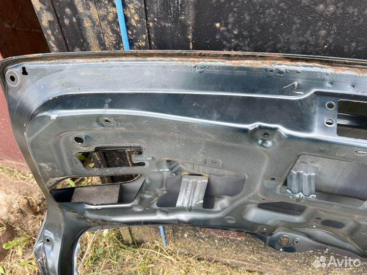 Крышка багажника на универсал Мазда 6gy