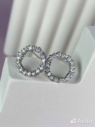 Серьги пусеты