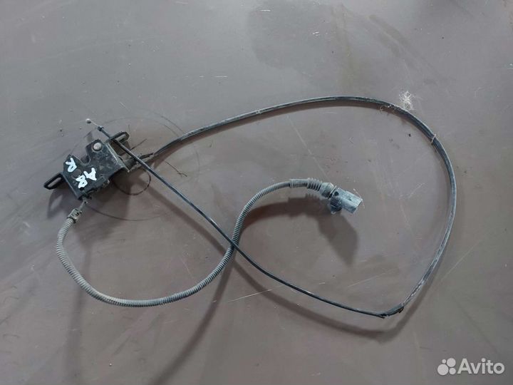 Замок капота Audi A8 D3