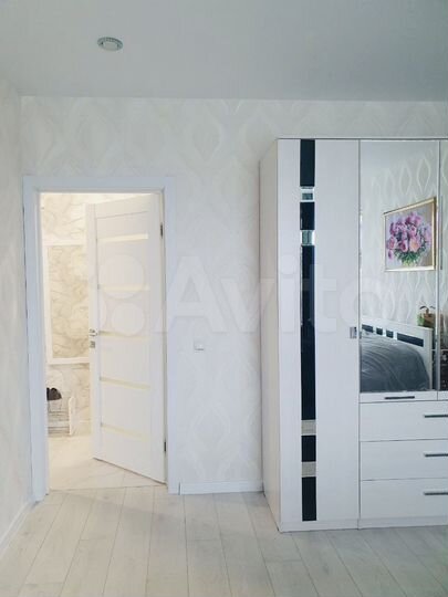 2-к. квартира, 63 м², 7/16 эт.