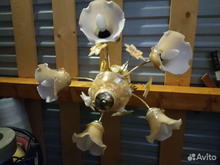 Люстра потолочная подвесная бу