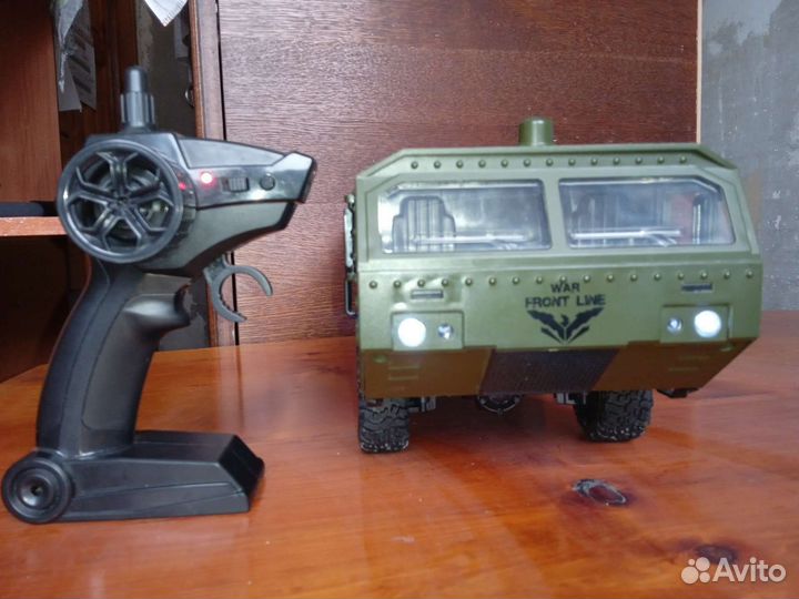 Машинка на радиоуправлении с подвеской 6/6