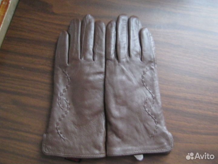 Перчатки женские кожаные новые 7.5