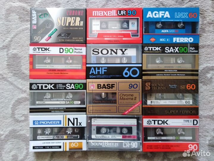 Запечатанные аудиокассеты