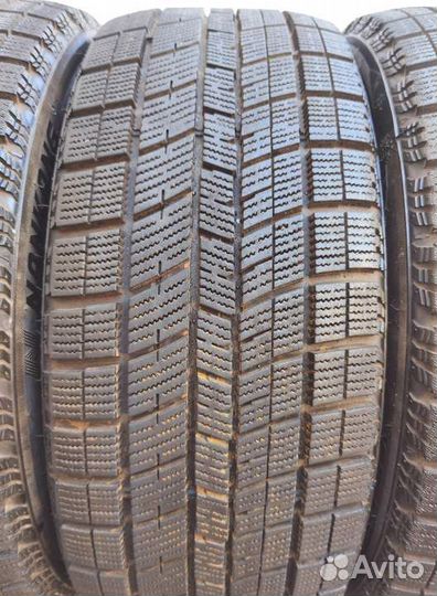 Nankang Ice Active AW-1 215/45 R17 97V