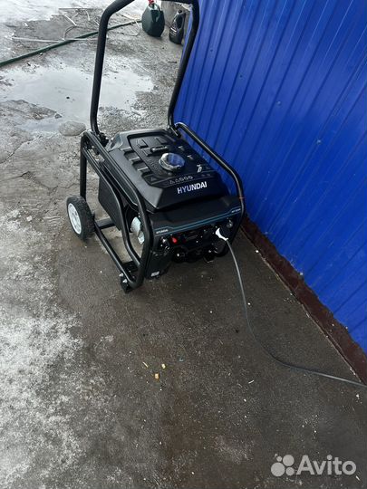 Аренда бензинового генератора