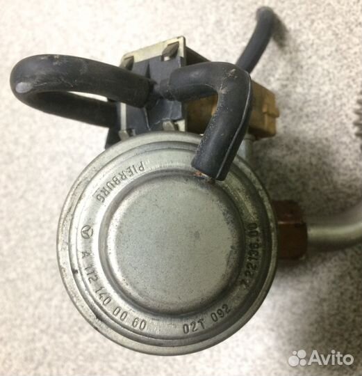 Клапан EGR Mercedes Benz A1121400060 W210 Е