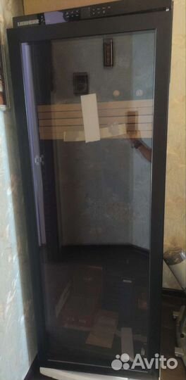 Винный шкаф liebherr