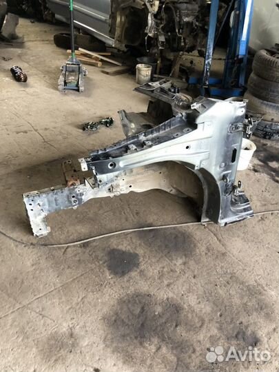 Передняя левая четверть Chevrolet Cobalt