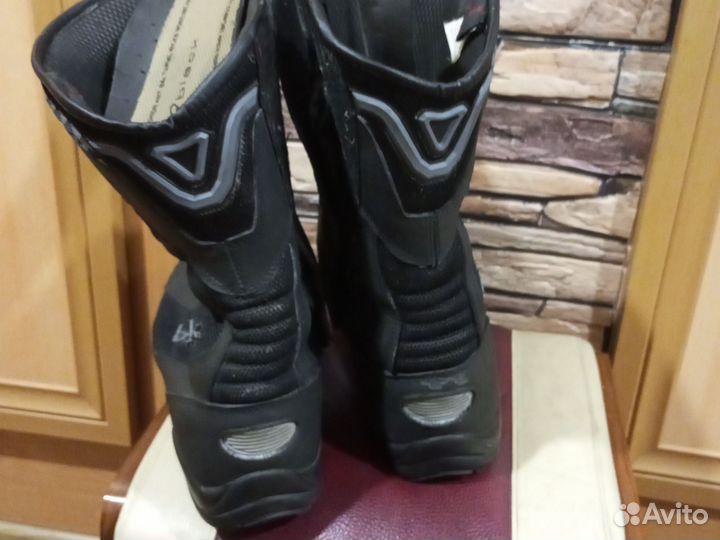 Мотоботы б/у 45