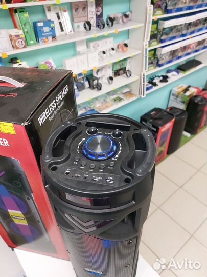 Уличная колонка портативная. 5 часов заряда