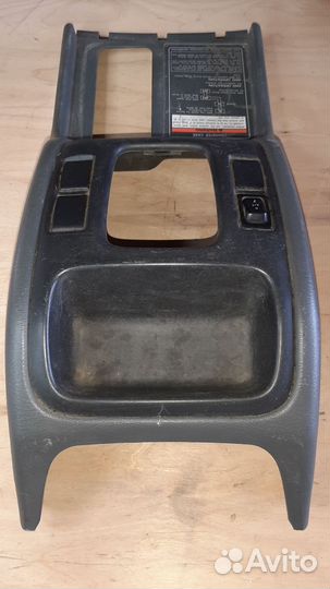 Центральная консоль Сузуки Гранд Витара 1