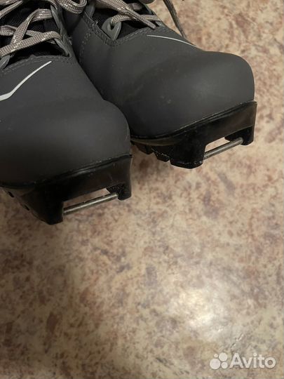 Лыжные ботинки nnn 38