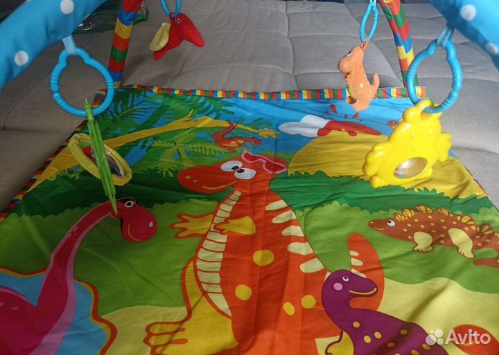 Развивающий коврик 