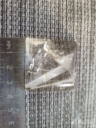 Пирамида из горного хрусталя