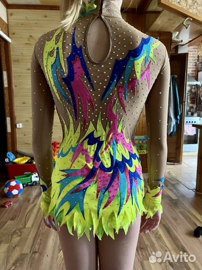 Купальник для художественной гимнастики