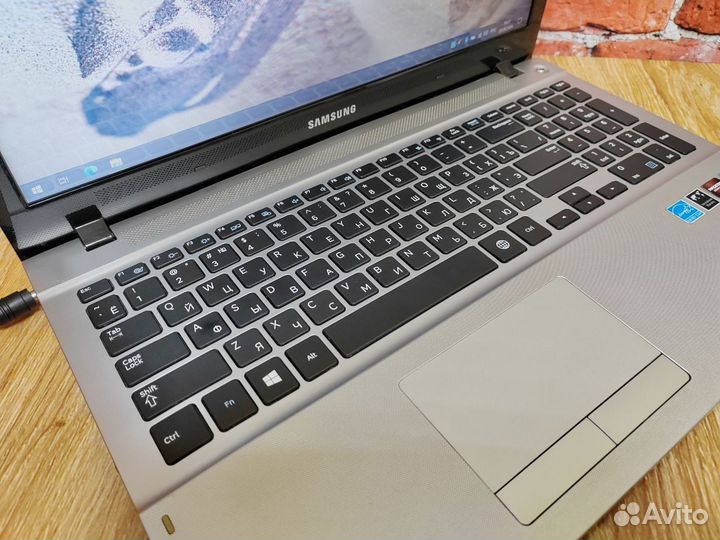 Игровой Samsung Core i5 3230M/SSD/8Gb/15.6