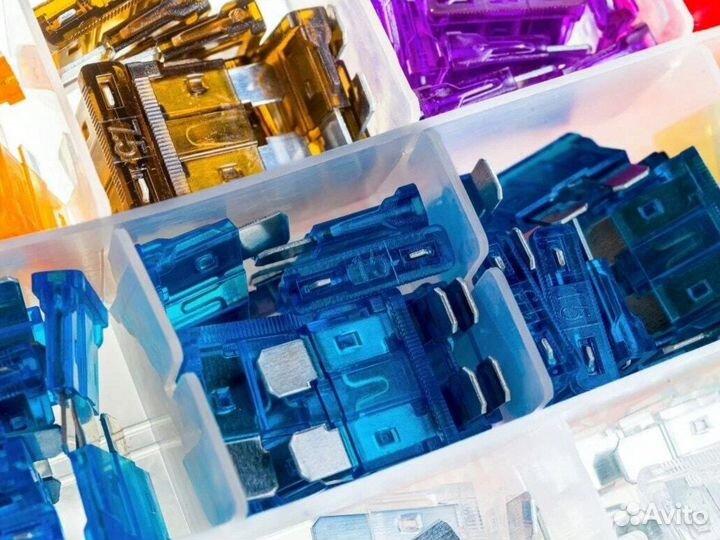 Набор предохранителей 180шт 5-35А