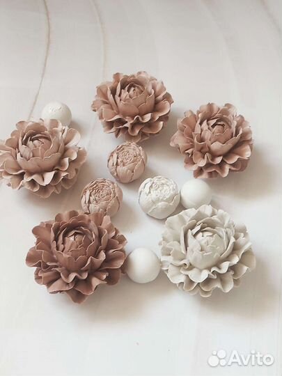 Цветы из гипса декор интерьера