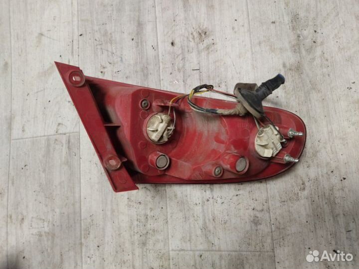 Фонарь задний правый Chevrolet Lacetti хэтчбек