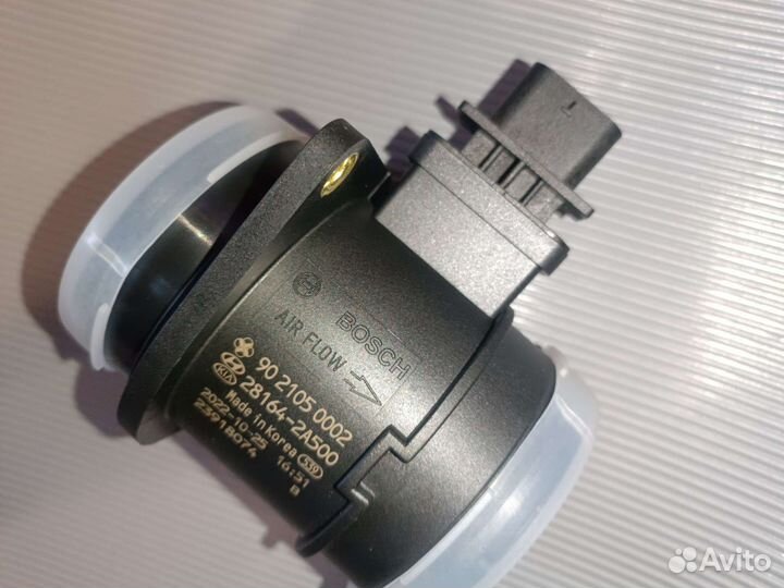 Датчик массового расхода воздуха Kia \ Hyundai