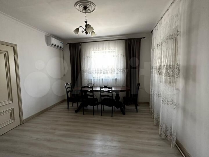 Дом 75 м² на участке 4 сот.