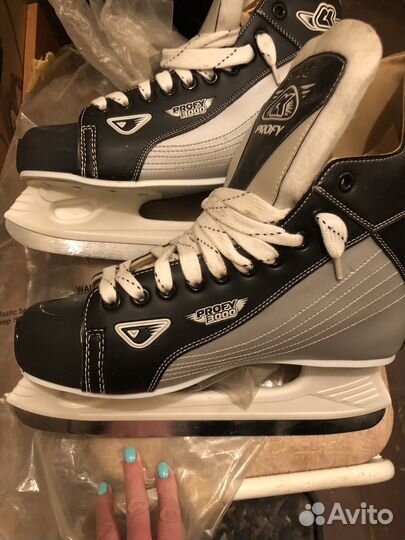 Коньки фигурные