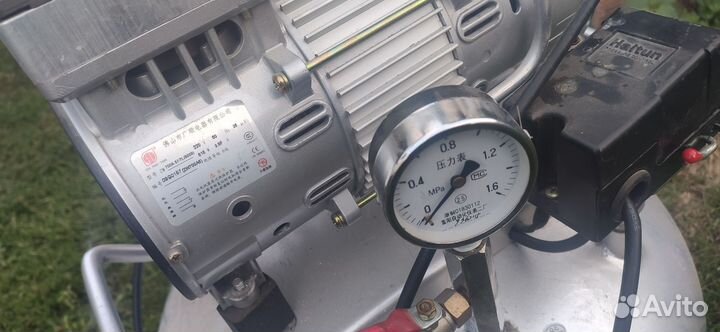 Компрессор стоматологический