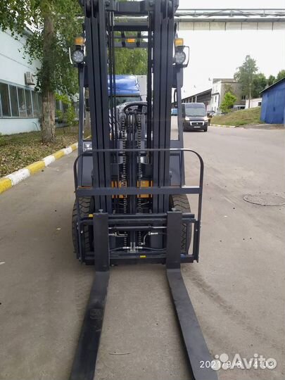 Вилочный погрузчик UN Forklifts FD15T, 2023