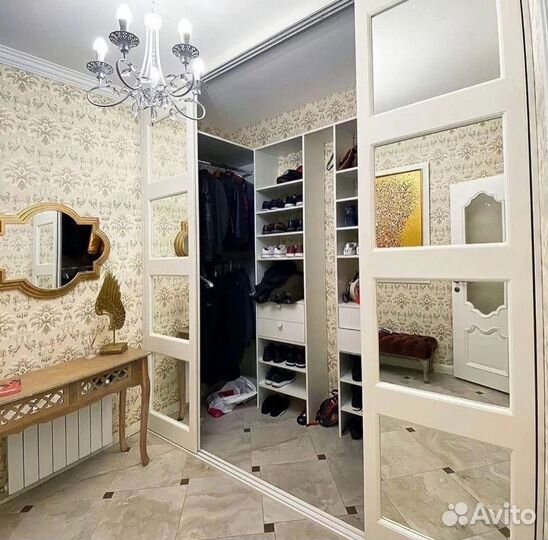 Стенка в гостиную