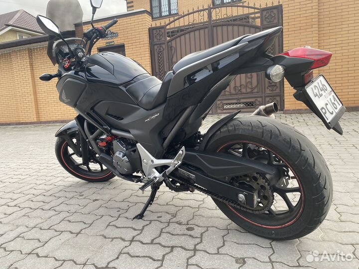 Мотоцикл Honda NC700X