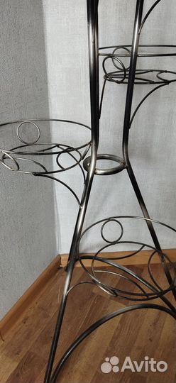 Подставка для цветов напольная