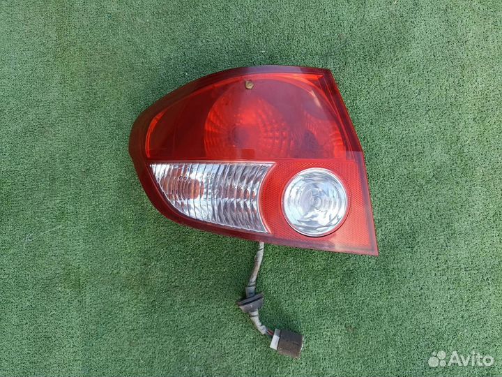 Фонарь задний левый Hyundai Getz 1.3 2003