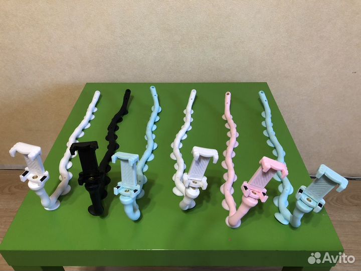 Гибкий держатель для телефона на присосках