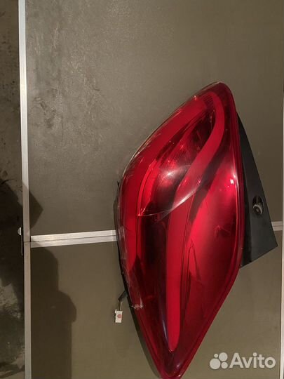 Фонарь задний правый Kia ceed купе