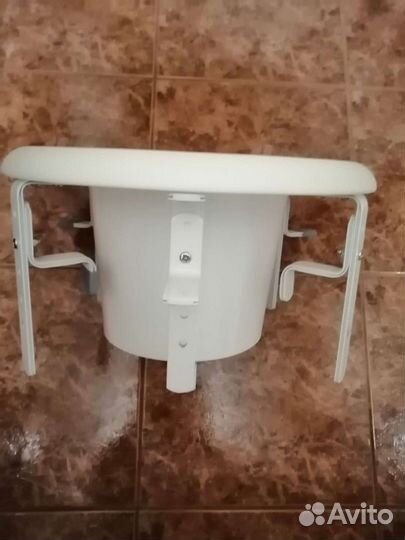 Насадка для унитаза после операции