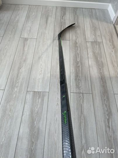 Клюшки хоккейные новые