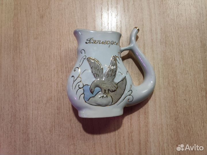 Бюветница, кружка-поилка для мин. воды фарфор