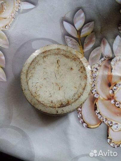 Жестяные баночки